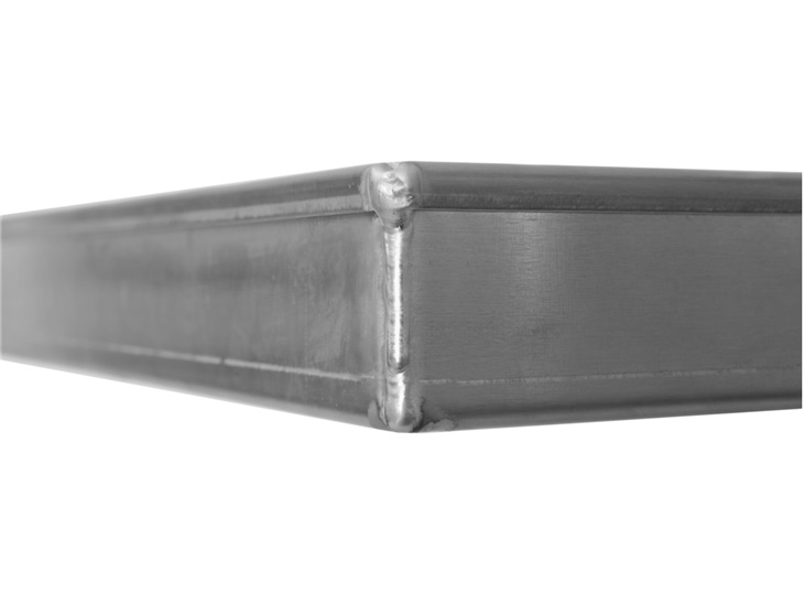 Flat tray with straight edges