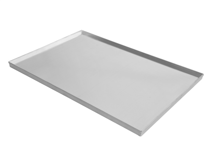 Flat tray with straight edges